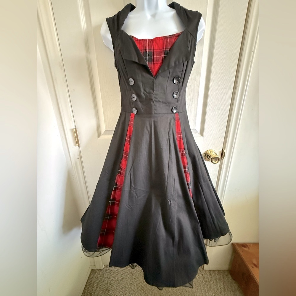 Black and Red Pin Up Style Plaid Women's Dress with Pettiskirt